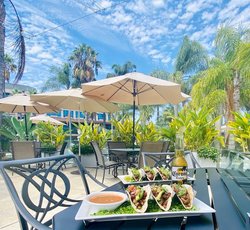  - Holiday Inn Bayside San Diego