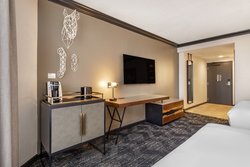  - Omni Hotel Austin - I-35, Exit 234B