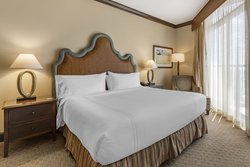  - Omni Hotel Austin - I-35, Exit 234B