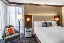  - Omni Hotel Austin - I-35, Exit 234B