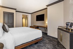  - Omni Hotel Austin - I-35, Exit 234B