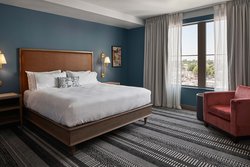  - Memphian Hotel Overton Square Memphis