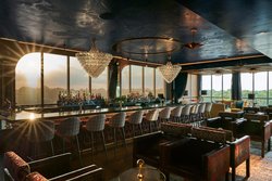  - Memphian Hotel Overton Square Memphis