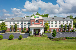  - Holiday Inn Express & Suites Tullahoma