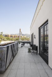 - Kimpton La Peer Hotel West Hollywood