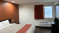  - Relax Inn Franklin - I-65, Exit 90