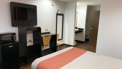  - Relax Inn Franklin - I-65, Exit 90