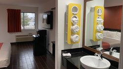  - Relax Inn Franklin - I-65, Exit 90