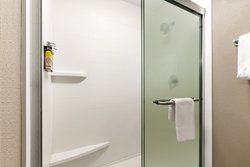  - Holiday Inn Express Gladstone