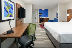  - Holiday Inn Express & Suites Tullahoma