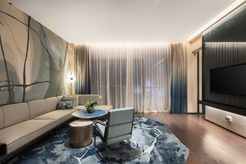 HOTEL INDIGO GARDEN EXPO - Photo 46