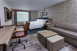  - Four Points by Sheraton Hotel Appleton - I-41, Exit 137