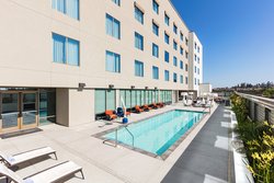  - Courtyard by Marriott Hotel Monterey Park - I-10, Exit 23A