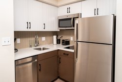  - Staybridge Suites Wine Country Temecula - I-15, Exit 61