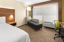  - Holiday Inn Express & Suites Suisun City