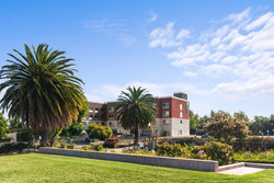  - Holiday Inn Express & Suites Suisun City