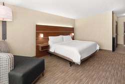  - Holiday Inn Express & Suites Suisun City