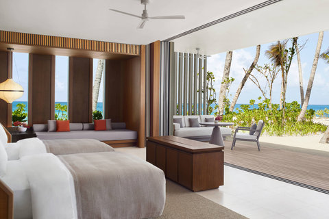 THE RITZ-CARLTON MALDIVES, FARI ISLANDS - Photo 6