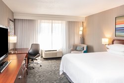  - Courtyard by Marriott Hotel Bloomington