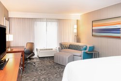  - Courtyard by Marriott Hotel Bloomington