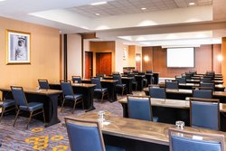 - Courtyard by Marriott Hotel Bloomington
