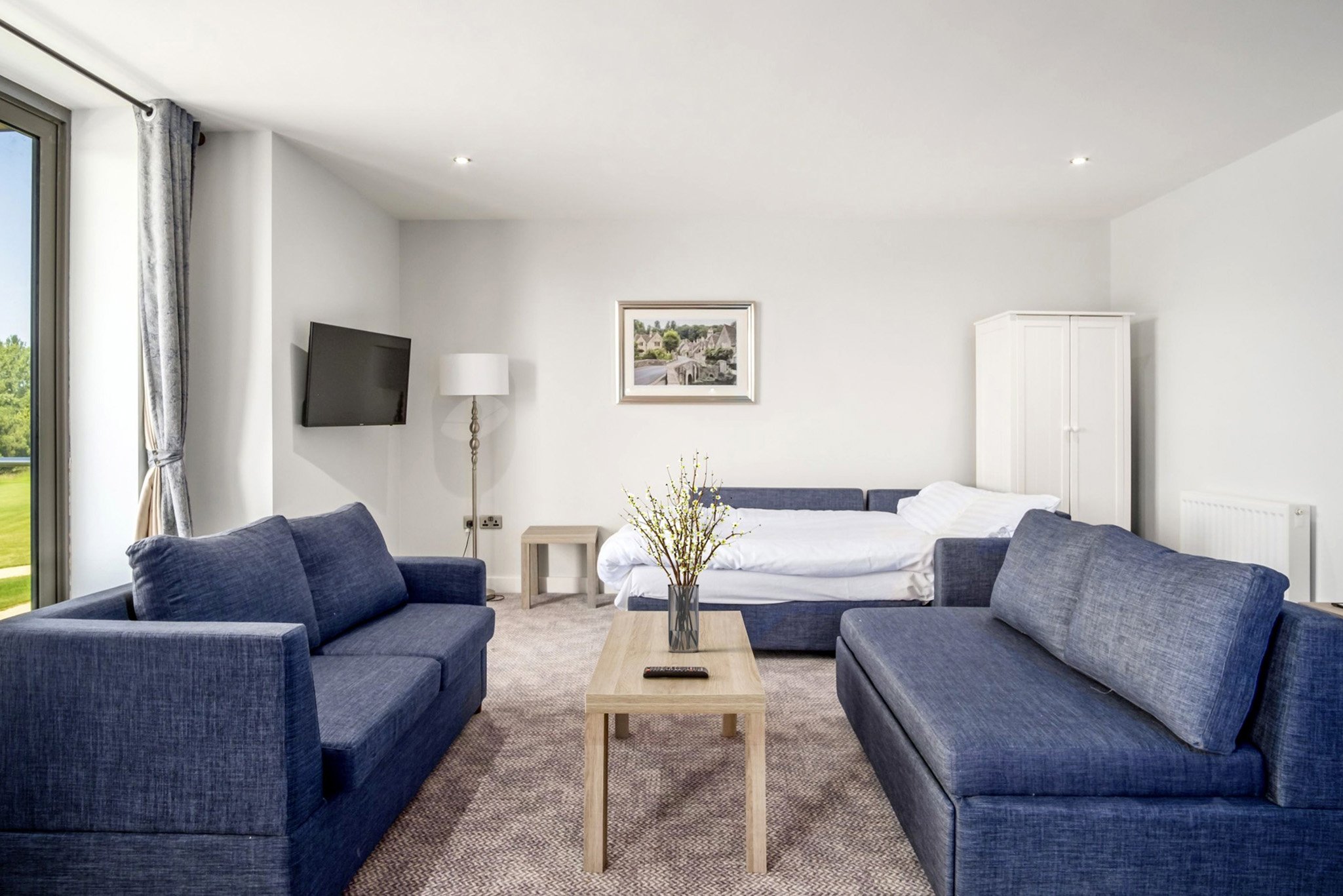 COTSWOLDS HOTEL AND SPA-guestroom-Studio Sofabed Room.jpg