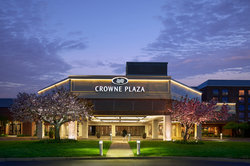  - Crowne Plaza Hotel Warwick - I-95, Exit 28B