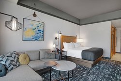  - Farnam Hotel Downtown Omaha