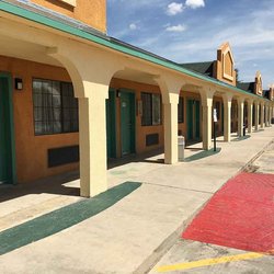  - Executive Inn Hondo