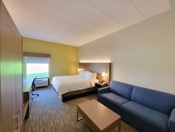  - Holiday Inn Express Edgewood - I-95, Exit 77