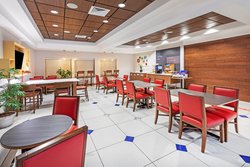  - Holiday Inn Express & Suites Hutto