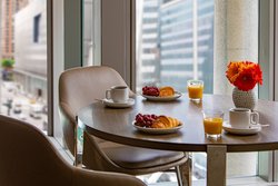  - Courtyard by Marriott Hotel Midtown West New York