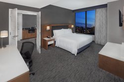  - Holiday Inn & Suites Centreville Montreal