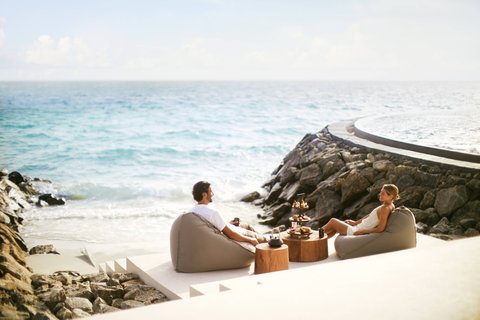 THE RITZ-CARLTON MALDIVES, FARI ISLANDS - Photo 35