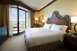  - Omni Hotel Austin - I-35, Exit 234B