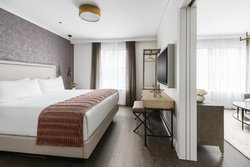  - Wallace Hotel Upper West Side New York