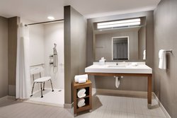  - Courtyard by Marriott Hotel Downtown Duluth