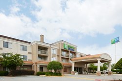  - Holiday Inn Express Tifton - I-75, Exit 62