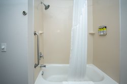  - Holiday Inn Express & Suites Deer Park