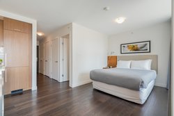  - LEVEL Suites Yaletown Vancouver