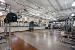  - LEVEL Suites Yaletown Vancouver