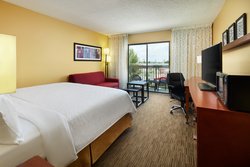  - Holiday Inn Express Tifton - I-75, Exit 62