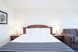  - Sandman Hotel Longueuil