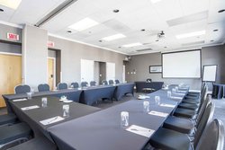  - Sandman Hotel Longueuil