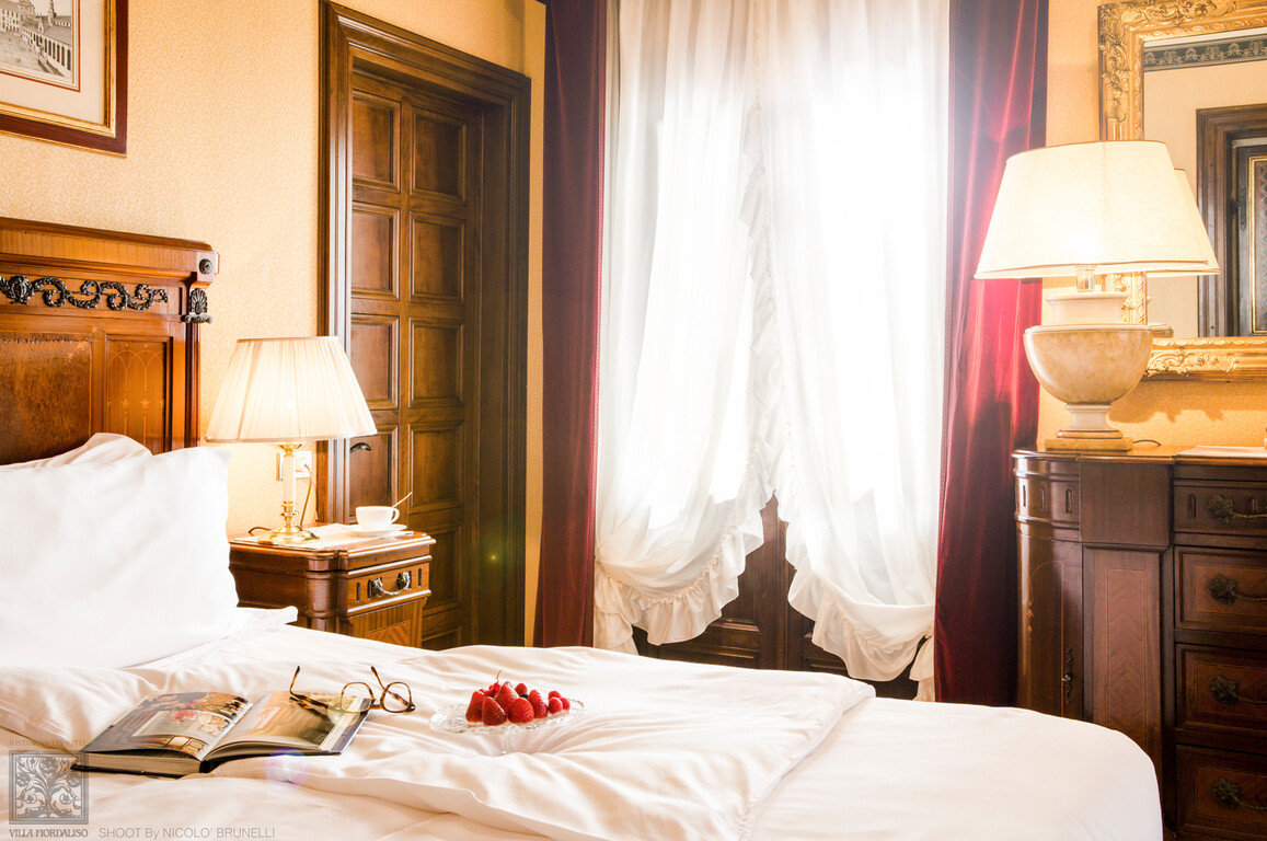 VILLA FIORDALISO-guestroom-Guest Room.jpg