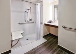  - Holiday Inn DFW Fort Worth