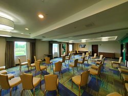  - Holiday Inn Express & Suites Pearland