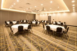  - Holiday Inn & Suites Troy - I-75, Exit 72