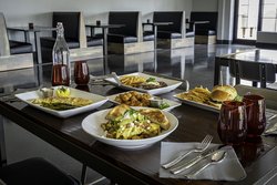  - Holiday Inn & Suites Rothschild - I-39, Exit 185