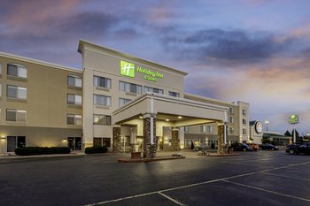 Holiday Inn Htl Stes Mosinee